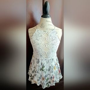 Coco + Jaimeson Floral crochet Lace top w/handkerchief hem.